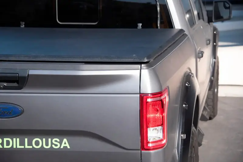 Armordillo Usa 7162556 Tf Hard-Folding Tonneau Cover 1